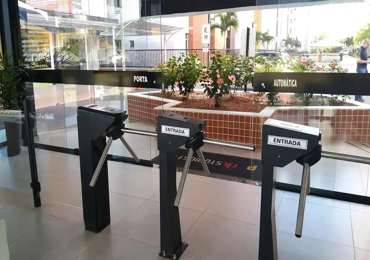 Ap Confortavel E Funcional Proximo Ao Aeroporto E Embaixadas Brasilia Apartment